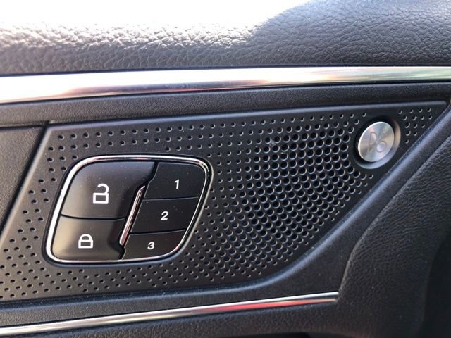 Used 2021 Ford Edge Titanium w/ Equipment Group 301A image 9