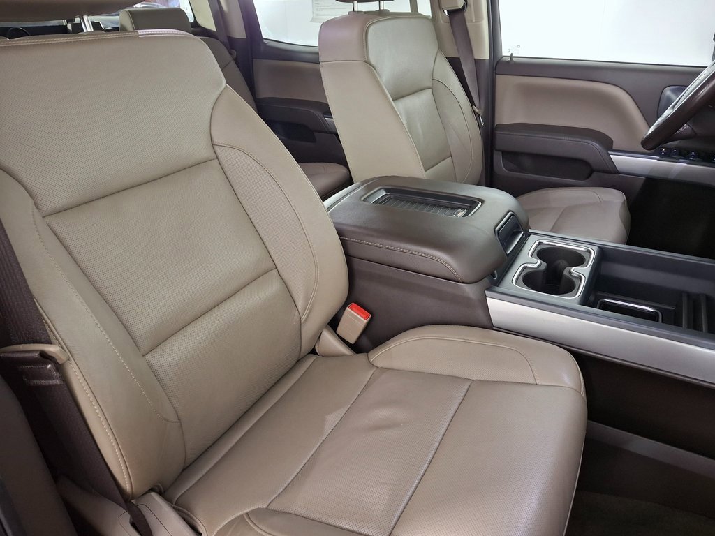 Used 2018 Chevrolet Silverado 3500 LTZ w/ Duramax Plus Package image 33
