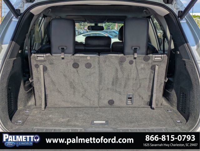 Used 2019 Nissan Pathfinder Platinum FWD image 11