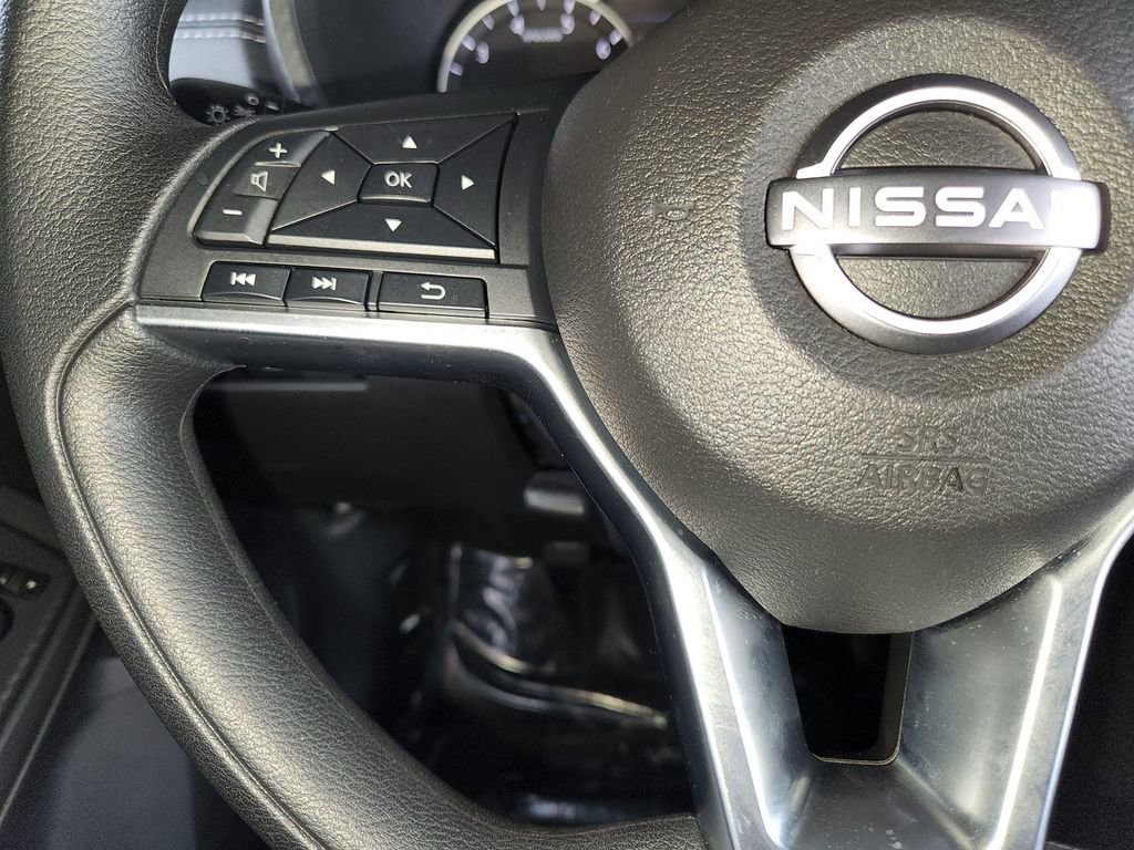 Certified 2025 Nissan Sentra SV w/ Trunk Package image 23