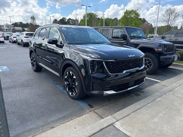 Certified 2025 Kia Sorento EX w/ Panoramic Sunroof Package image 6