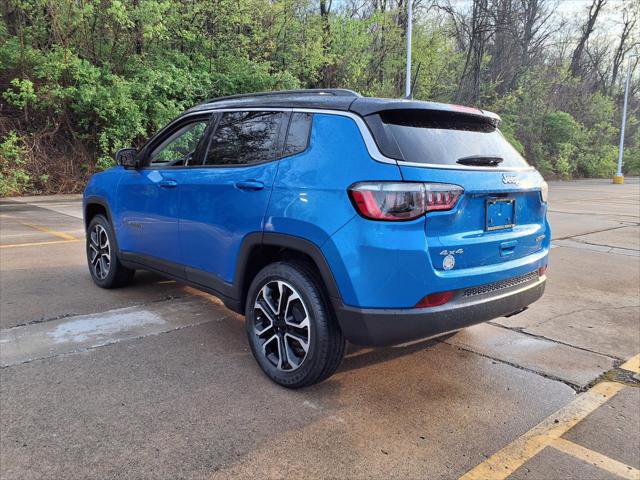 Used 2022 Jeep Compass Limited AWD/4WD image 6