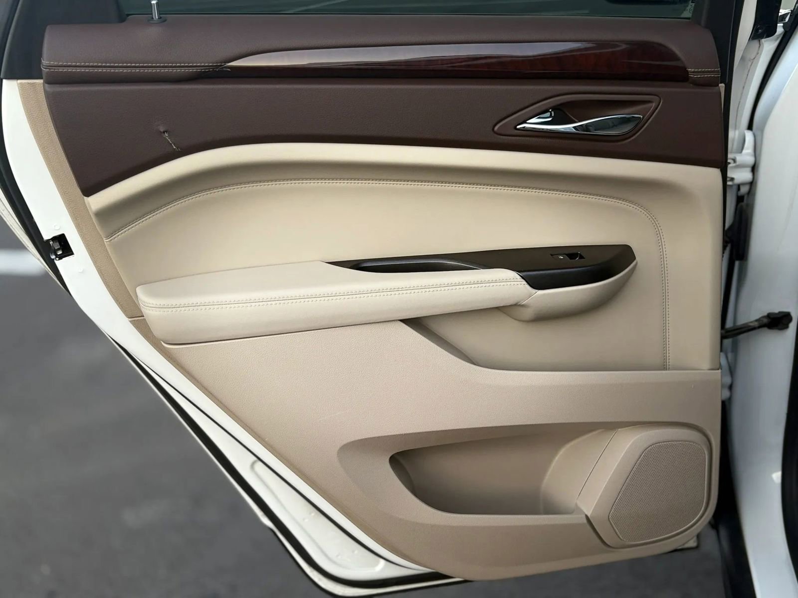 Used 2012 Cadillac SRX Performance FWD image 12