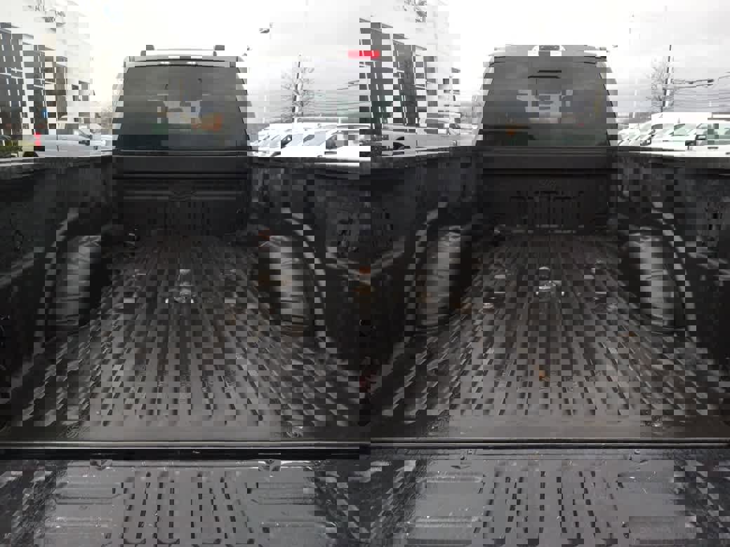 Used 2020 Ford F350 Lariat image 14