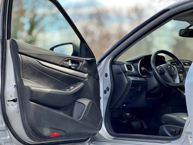 Used 2018 Nissan Maxima 3.5 SV image 10