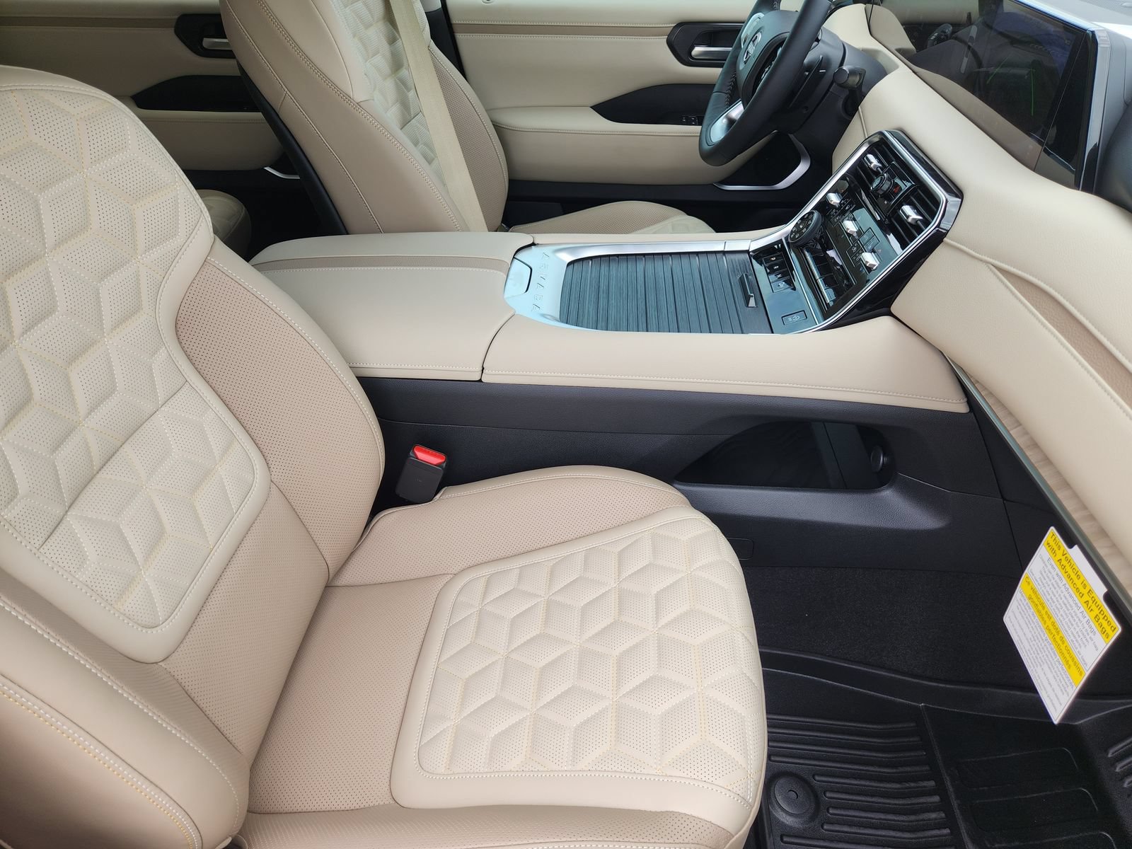 New 2026 Nissan Armada Platinum AWD/4WD image 13
