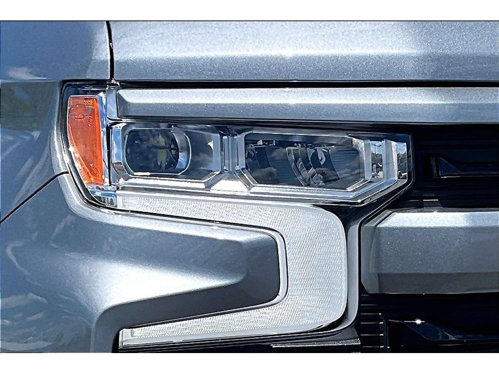 Used 2024 Chevrolet Silverado 1500 RST w/ Protection Package AWD/4WD image 29