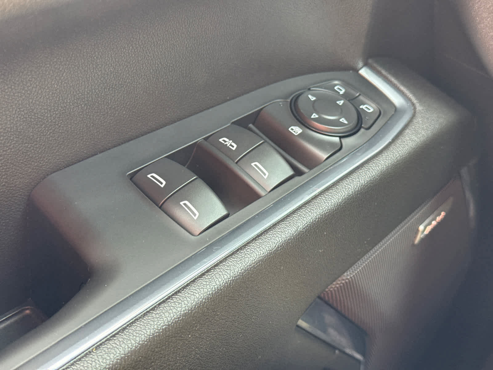 Used 2024 Chevrolet Silverado 1500 LT Trail Boss w/ Convenience Package II image 22