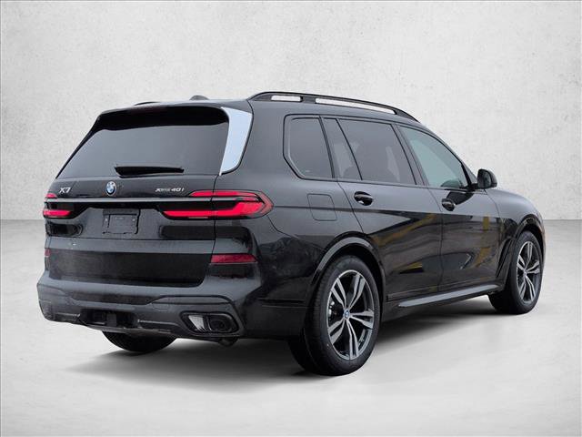 New 2026 BMW X7 xDrive40i image 2