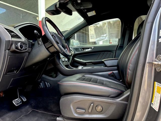 Used 2024 Ford Edge ST-Line image 17