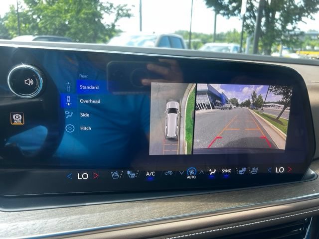 New 2026 Chevrolet Suburban High Country AWD/4WD image 33