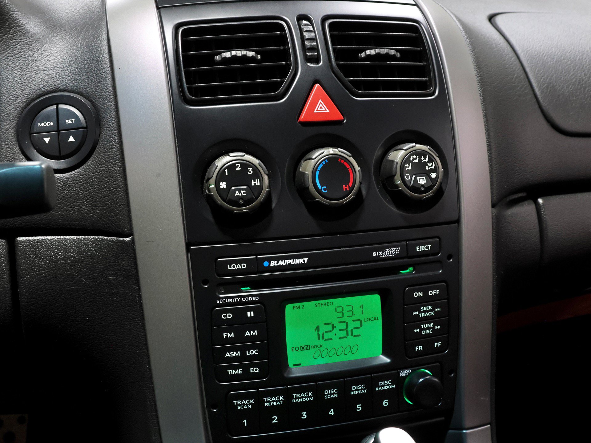 Used 2004 Pontiac GTO RWD image 10