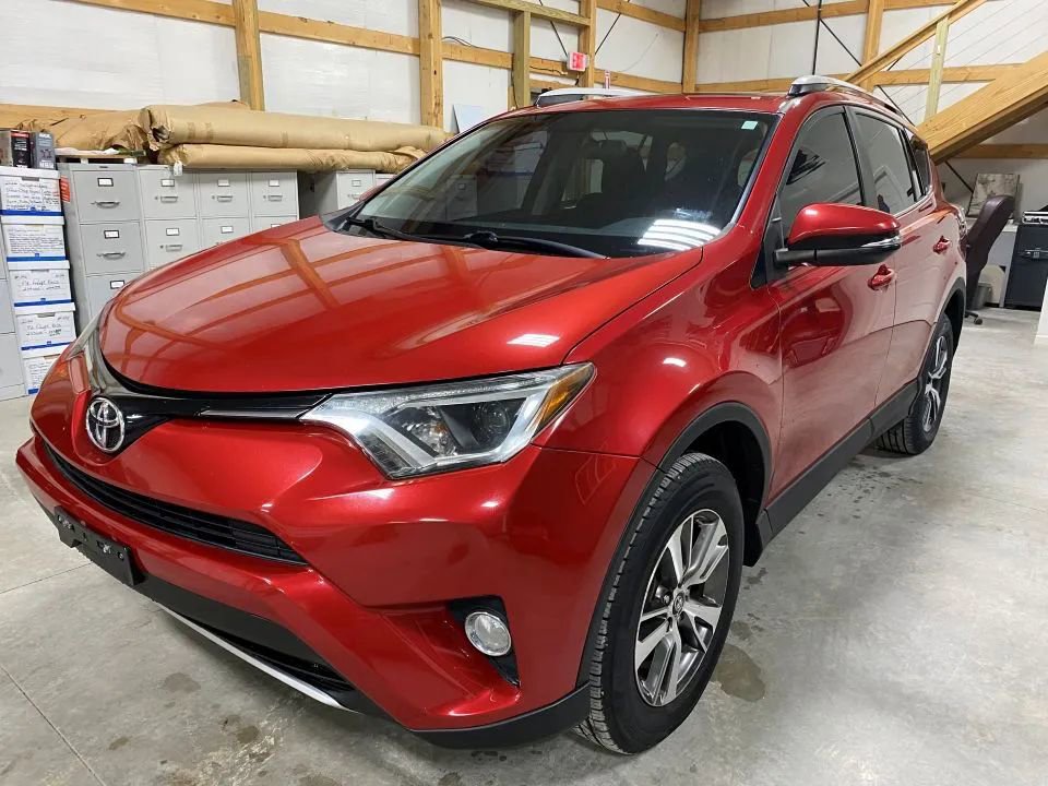 Used 2016 Toyota RAV4 XLE image 13