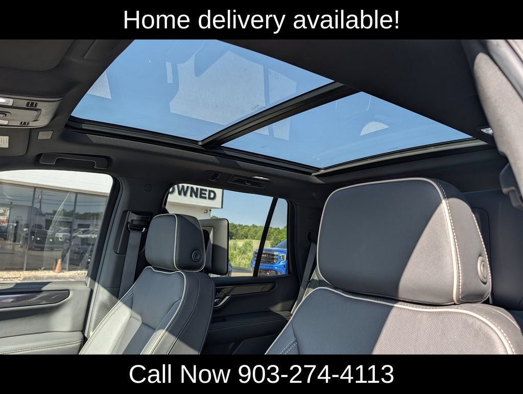 Used 2025 GMC Yukon Elevation w/ Elevation Premium Package AWD/4WD image 30
