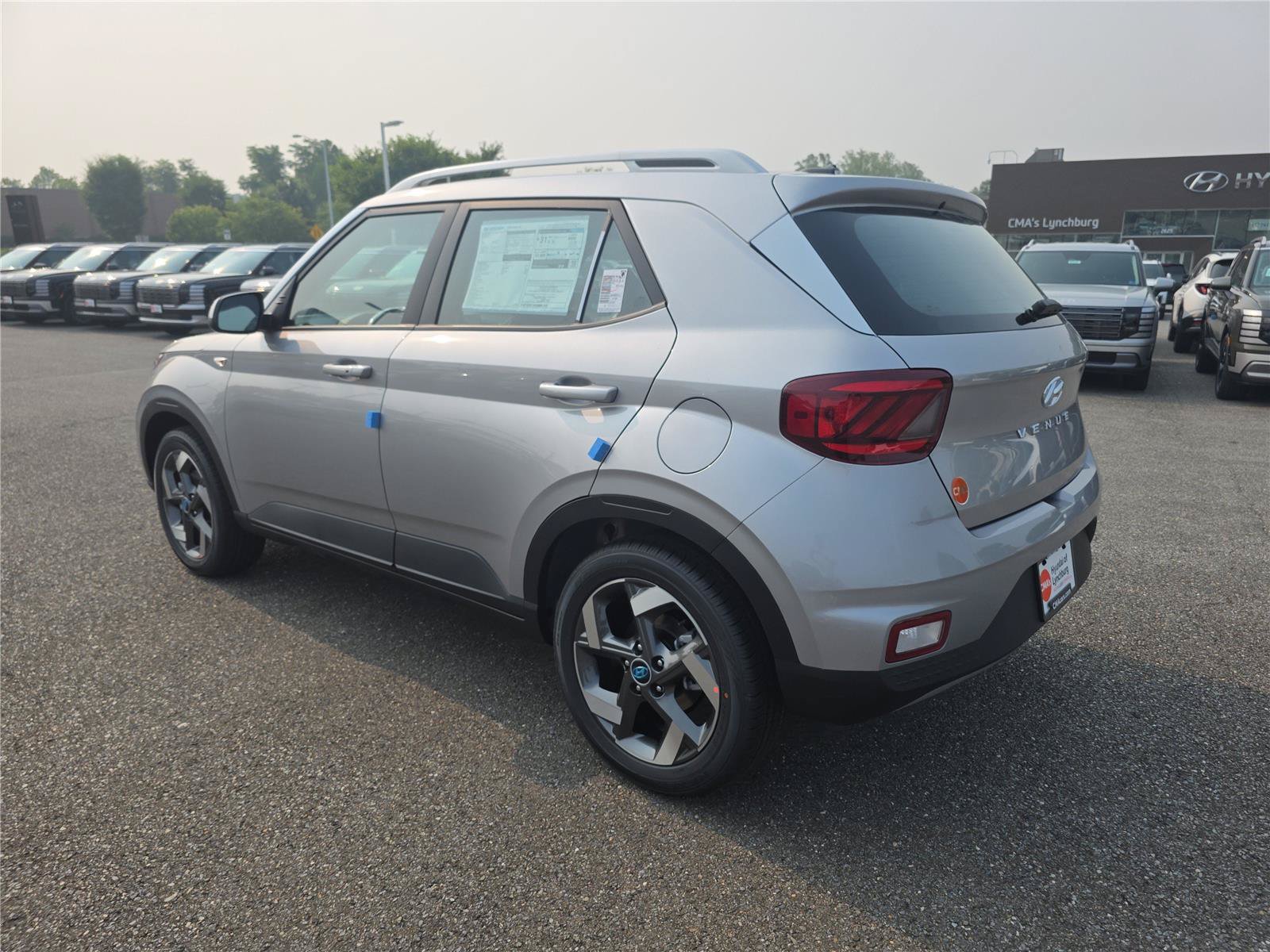 New 2026 Hyundai Venue SEL FWD image 7