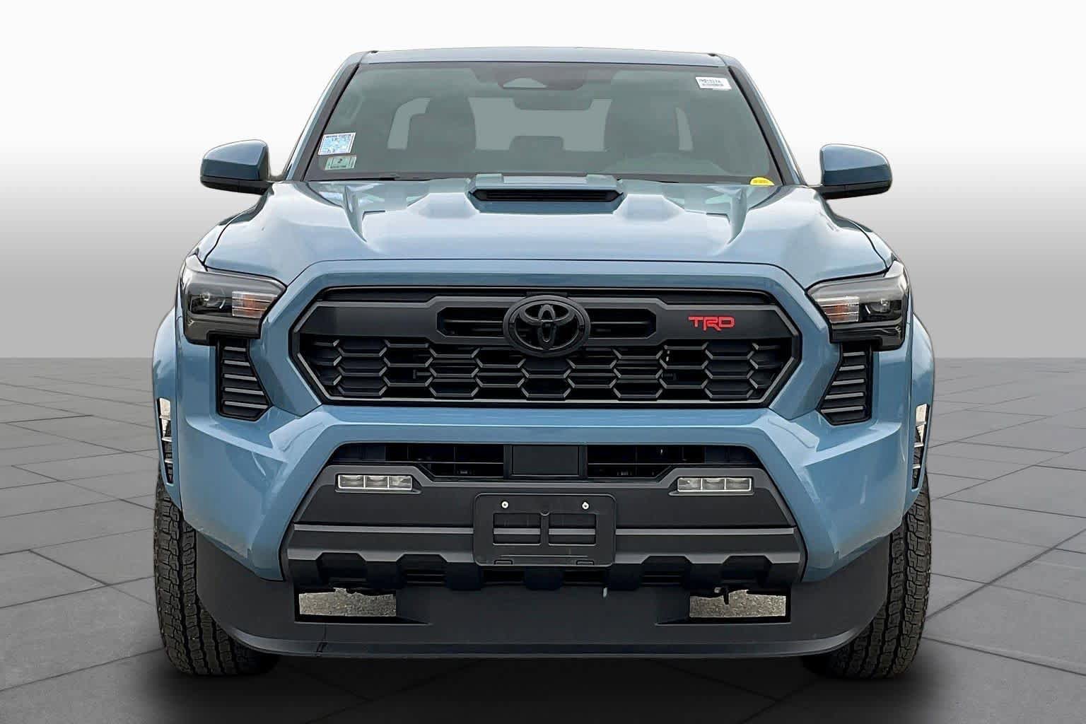 Used 2026 Toyota Tacoma TRD Sport AWD/4WD image 3