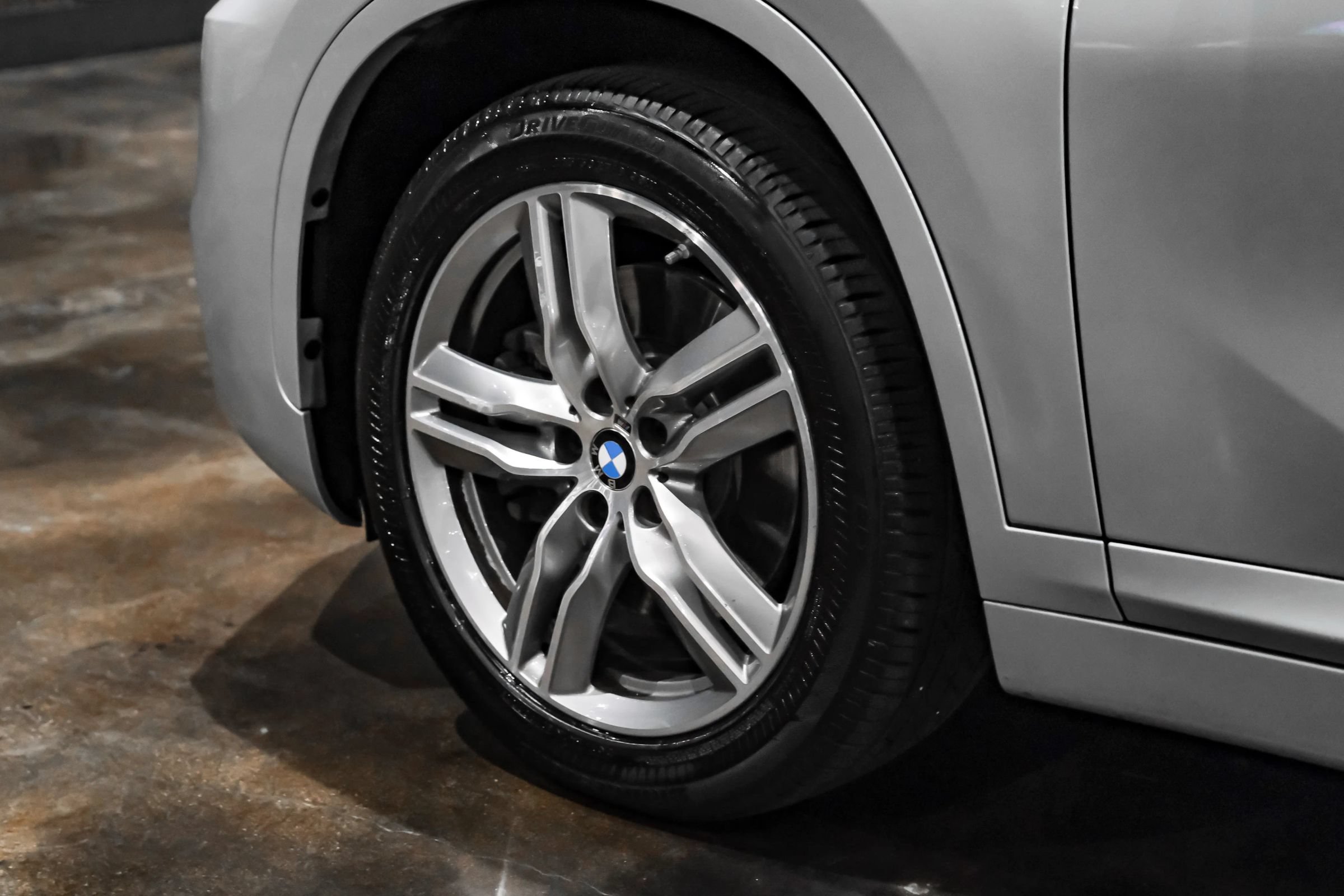 Used 2019 BMW X1 sDrive28i w/ M Sport Package FWD image 51