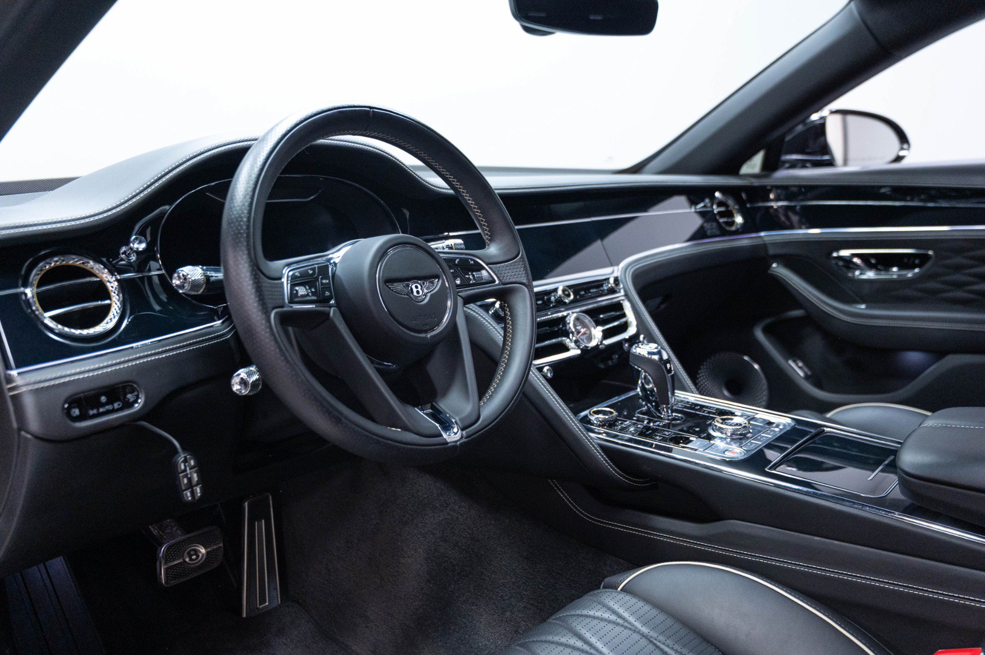 Used 2020 Bentley Flying Spur W12 AWD/4WD image 18