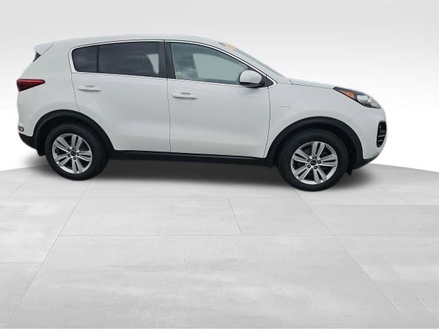 Used 2017 Kia Sportage LX image 28