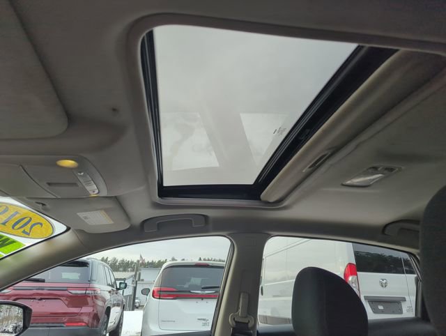 Used 2019 Nissan Sentra SV w/ Special Edition Package image 27