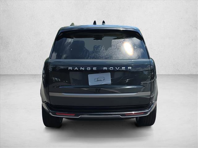 New 2025 Land Rover Range Rover Long Wheelbase SE image 6