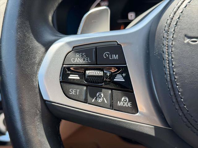 Used 2023 BMW M550i xDrive w/ Executive Package AWD/4WD image 25
