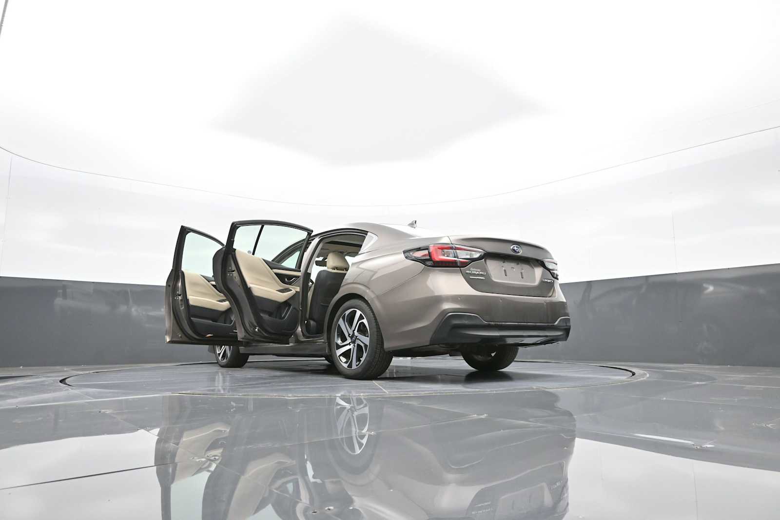 Used 2022 Subaru Legacy Limited image 89