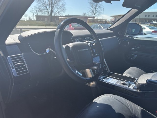 Used 2019 Land Rover Range Rover image 7
