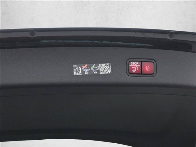 Certified 2025 Mercedes-Benz GLC 350e 4MATIC image 27