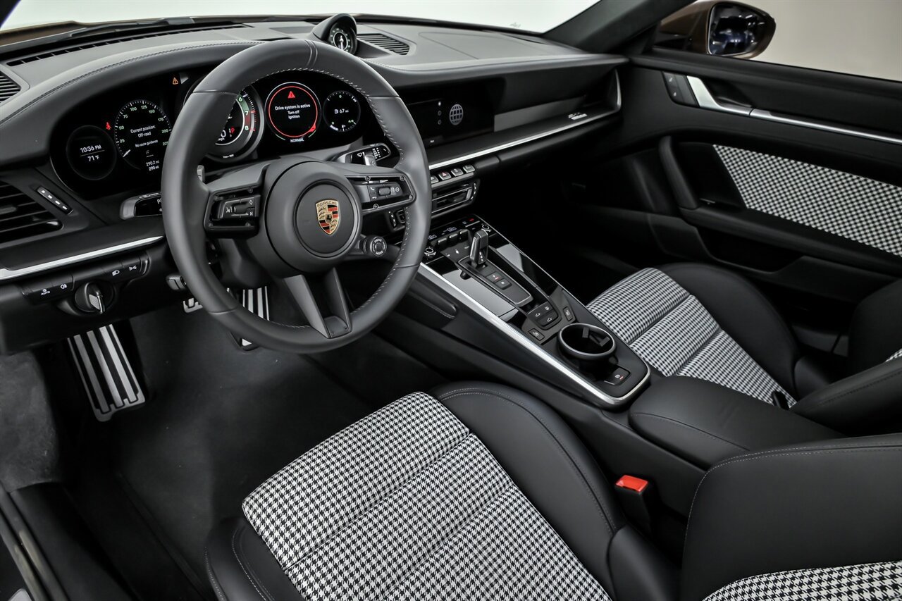 Used 2025 Porsche 911 Turbo S AWD/4WD image 23