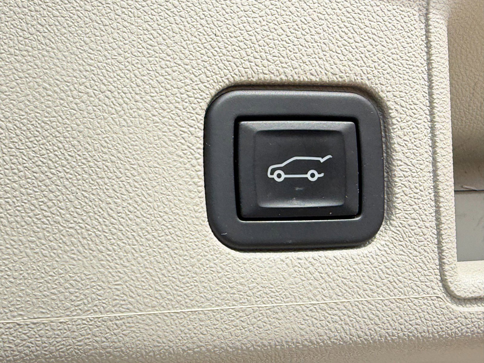 Certified 2022 GMC Terrain Denali image 29