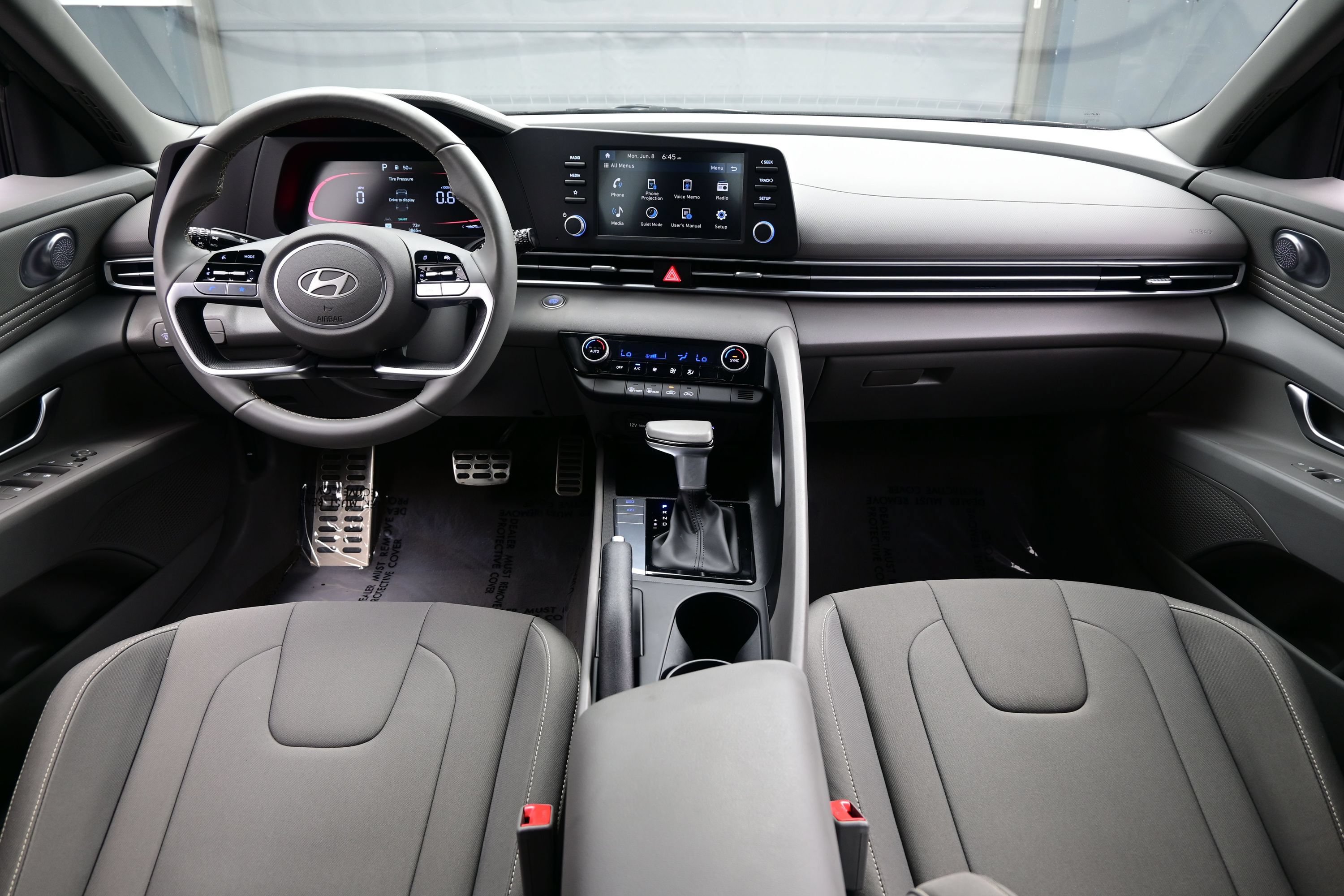 Certified 2025 Hyundai Elantra Sport FWD image 16