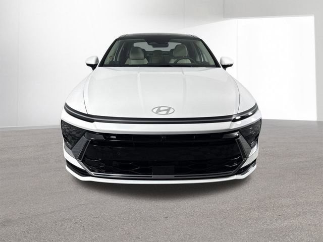 Used 2025 Hyundai Sonata Limited image 18