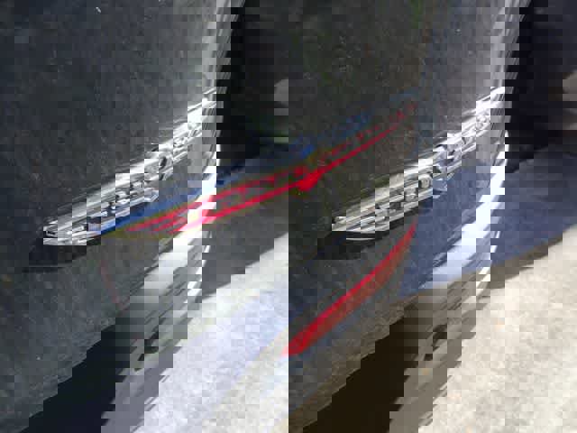 Used 2017 Jeep Cherokee Trailhawk image 7