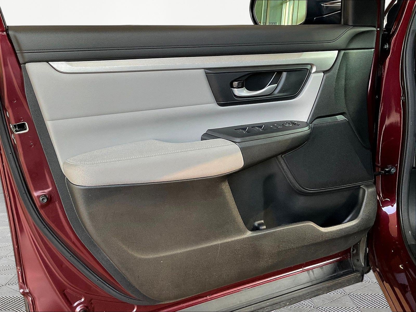 Used 2018 Honda CR-V LX image 20