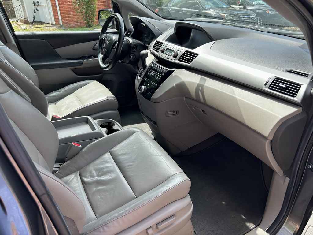 Used 2012 Honda Odyssey EX-L image 15