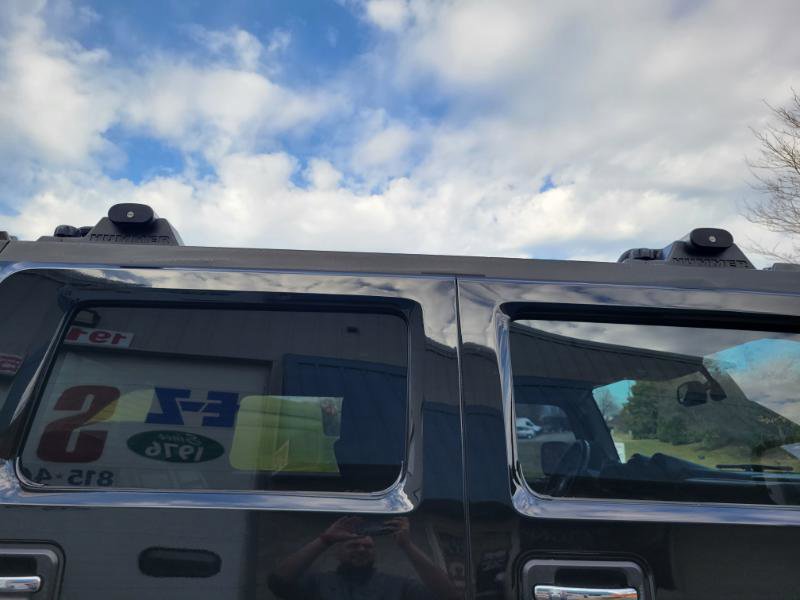 Used 2005 HUMMER H2 SUT w/ Preferred Equipment Group image 61