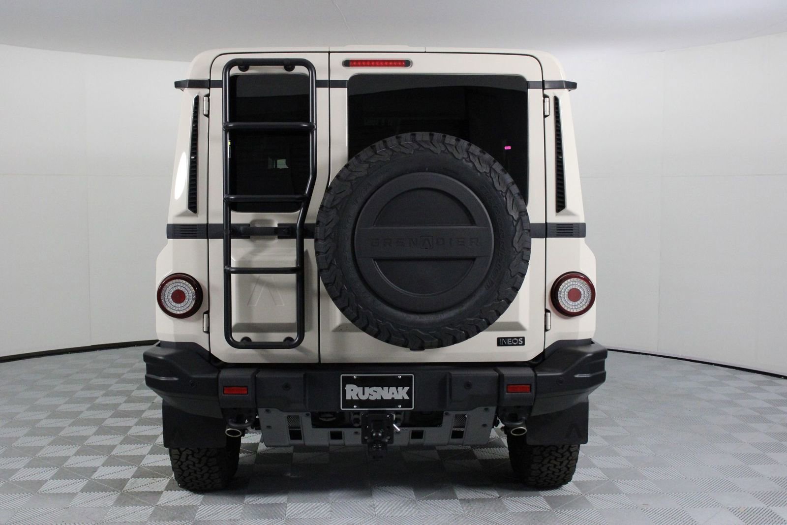 New 2025 INEOS Grenadier Fieldmaster Edition image 5