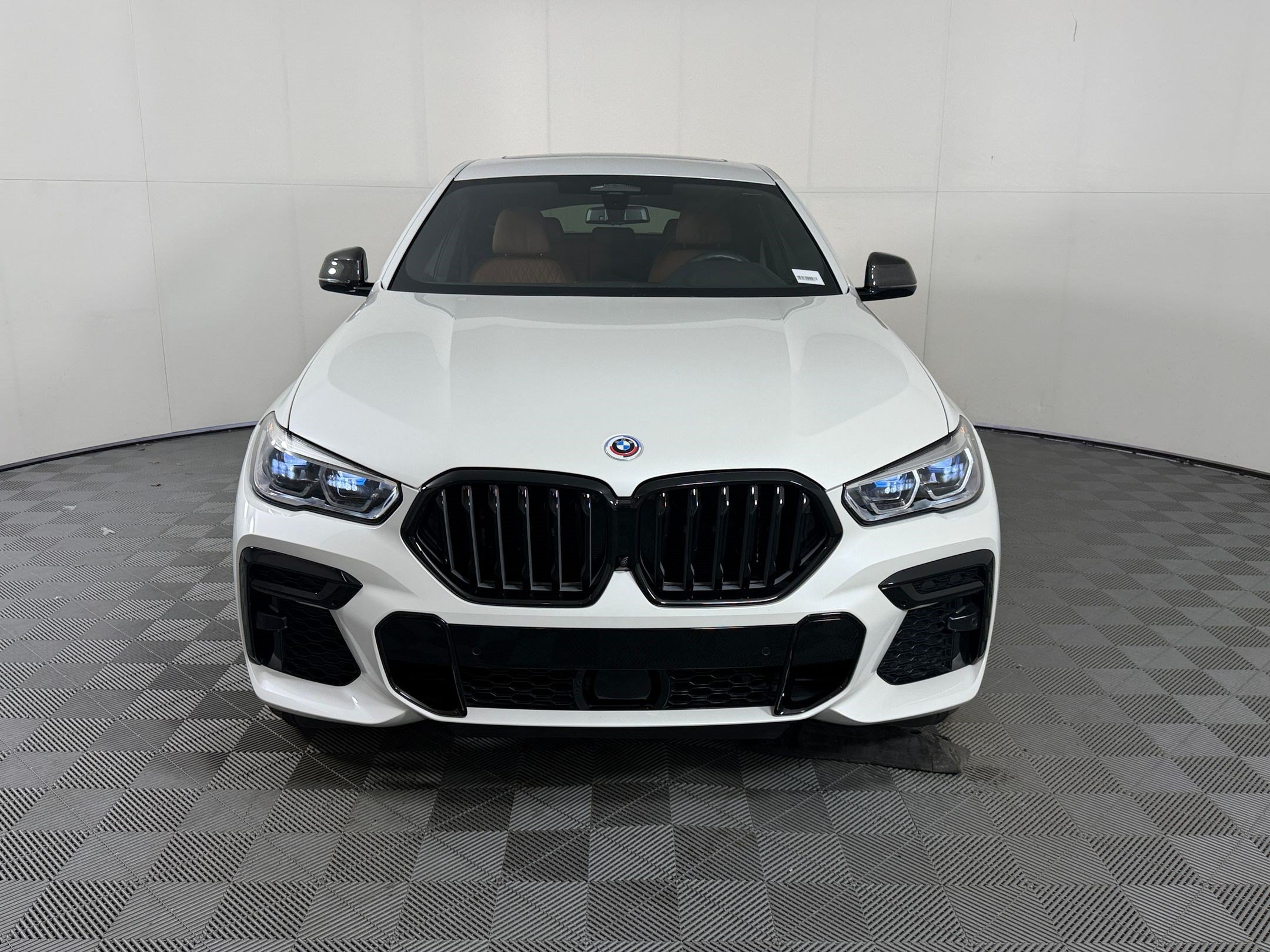 Certified 2023 BMW X6 M50i w/ Executive Package AWD/4WD image 6