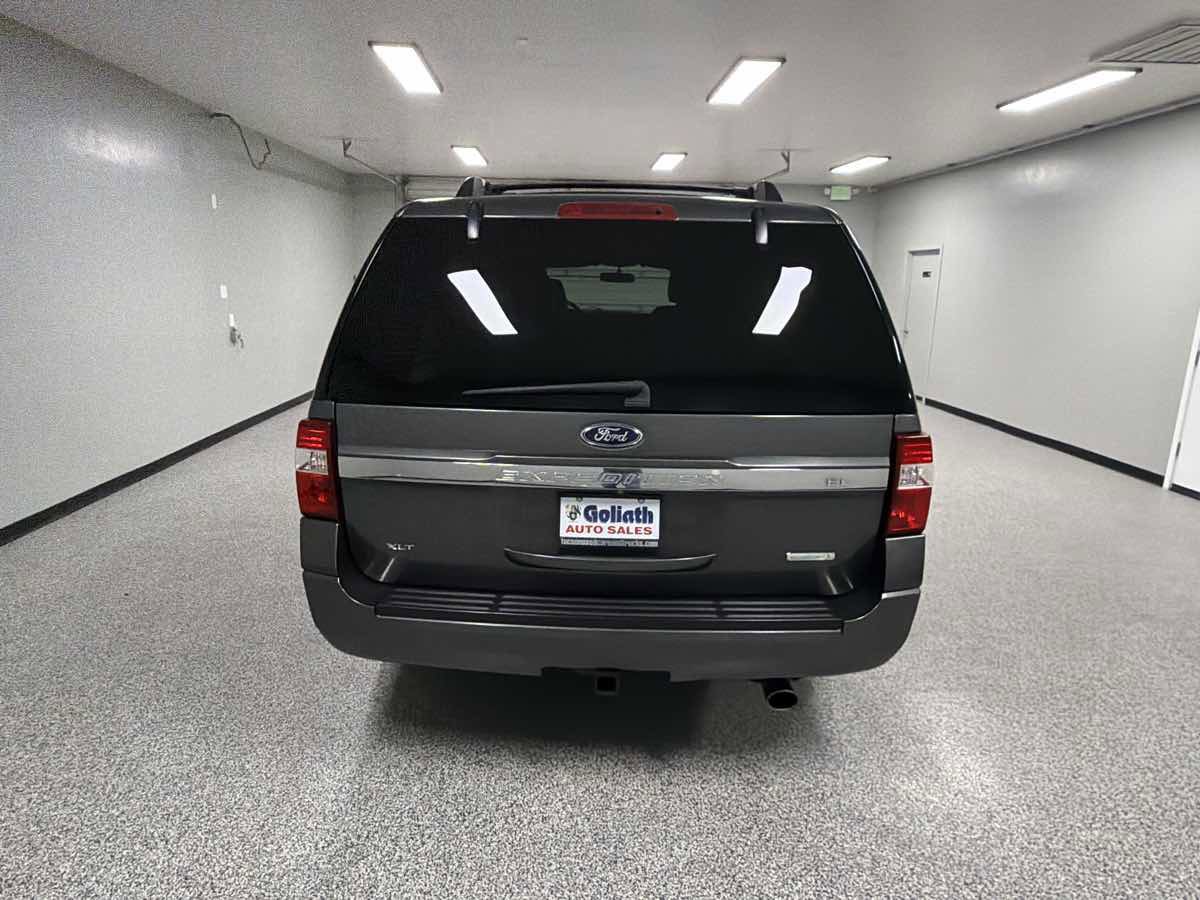 Used 2015 Ford Expedition EL XLT w/ Equipment Group 202A image 4