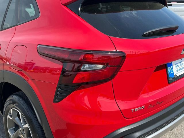 New 2026 Chevrolet Trax LT image 12