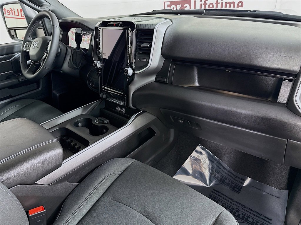 Used 2025 RAM 2500 Big Horn image 36