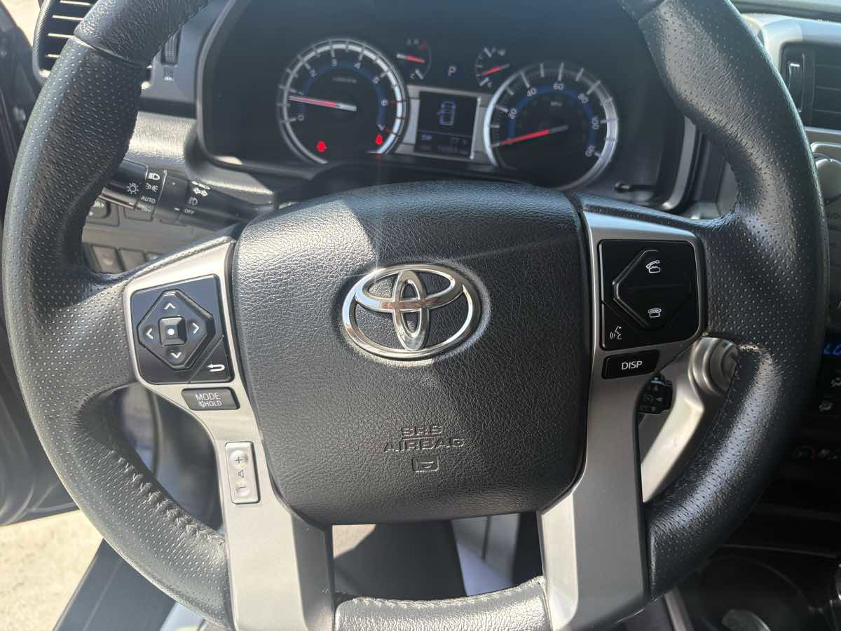 Used 2018 Toyota 4Runner Limited image 28