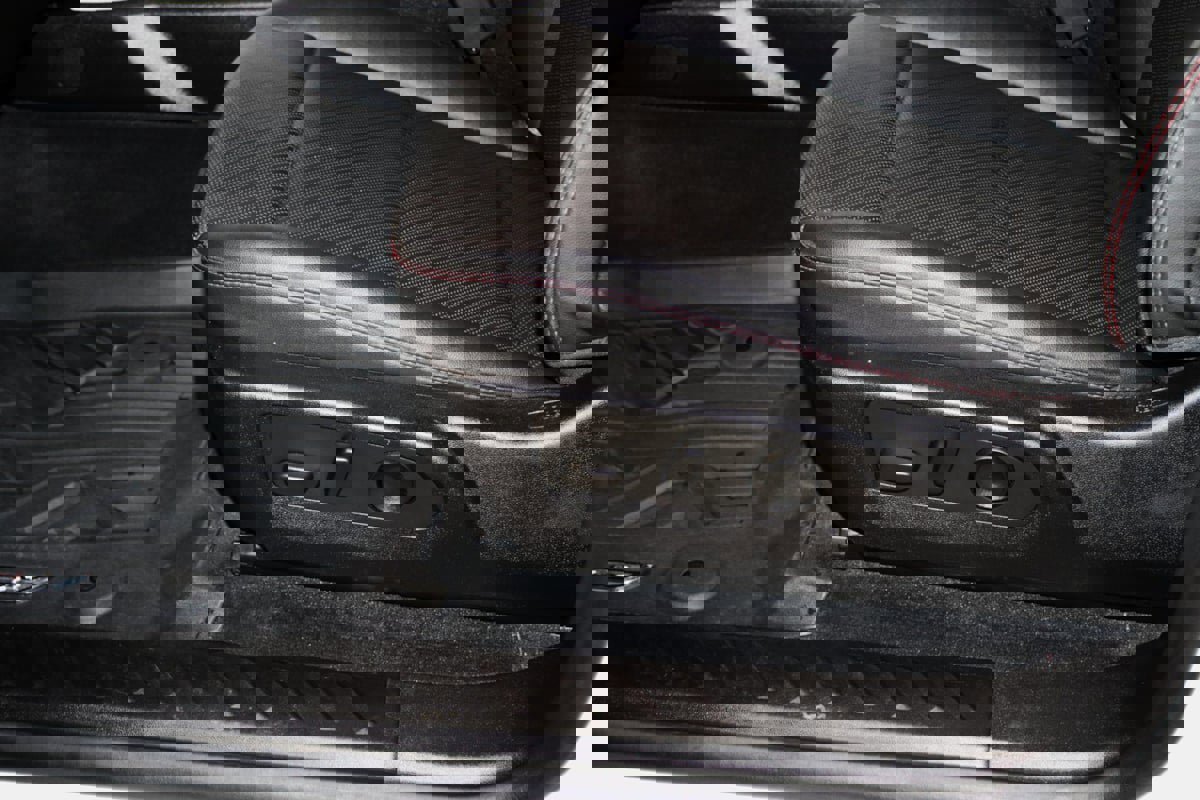 Used 2023 GMC Canyon AT4X image 37