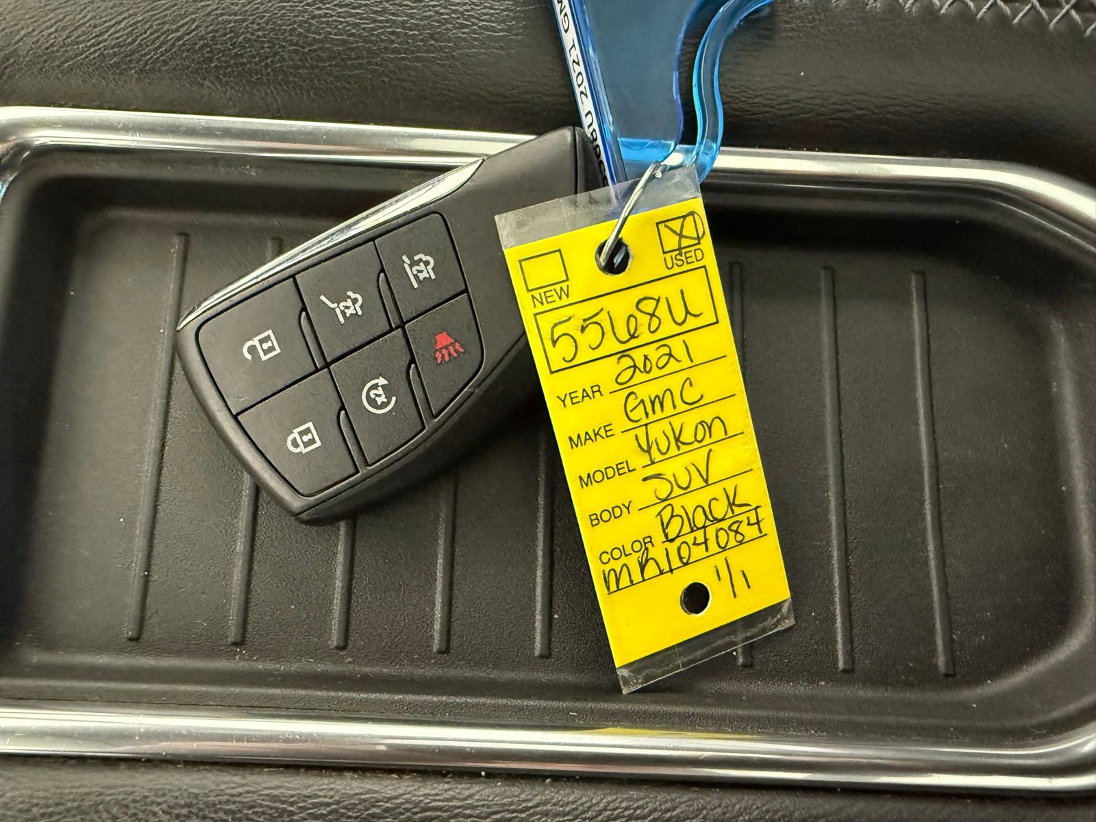 Used 2021 GMC Yukon Denali w/ Denali Premium Package image 36