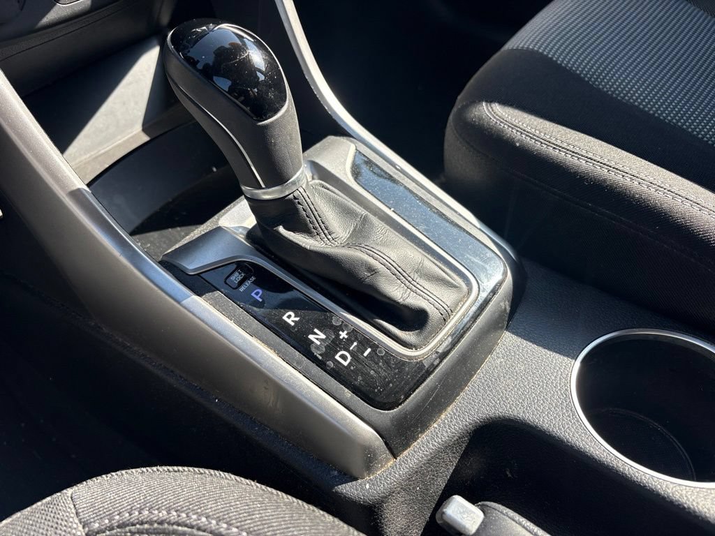 Used 2013 Hyundai Elantra GT FWD image 22