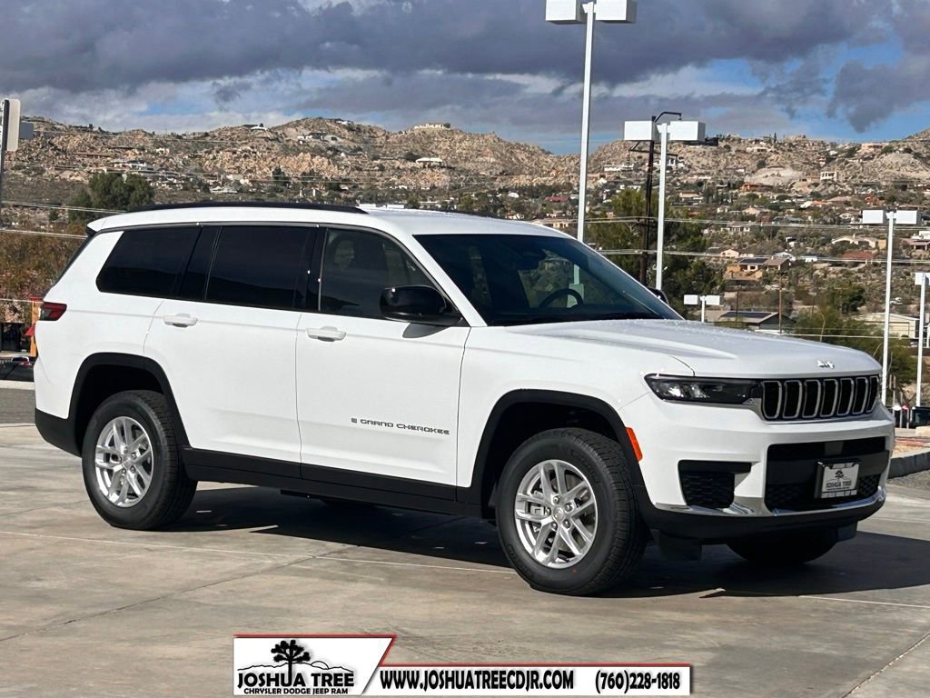 New 2025 Jeep Grand Cherokee L Laredo