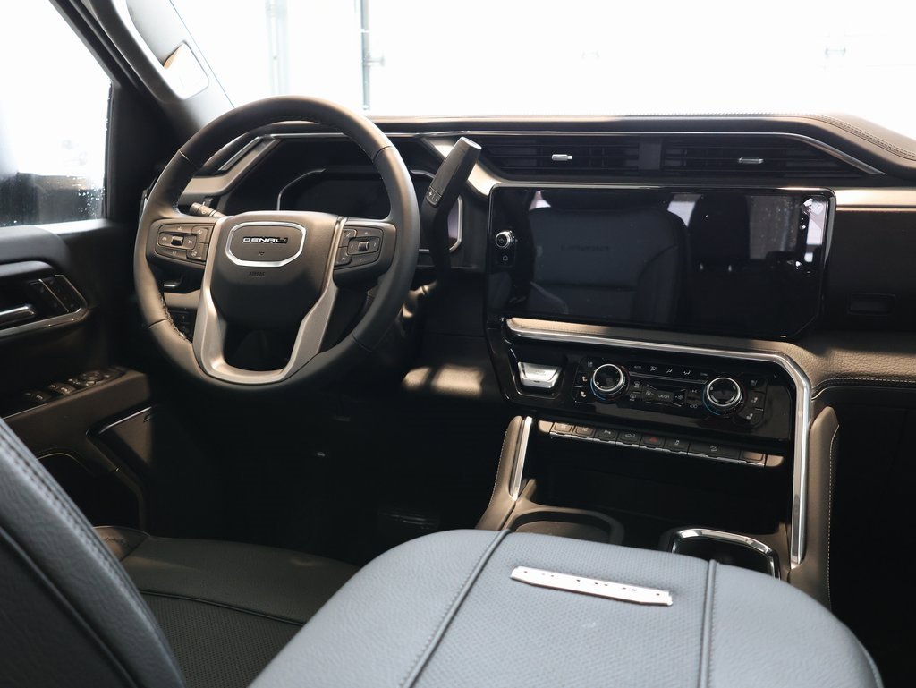 New 2026 GMC Sierra 3500 Denali w/ Denali Reserve Package image 32