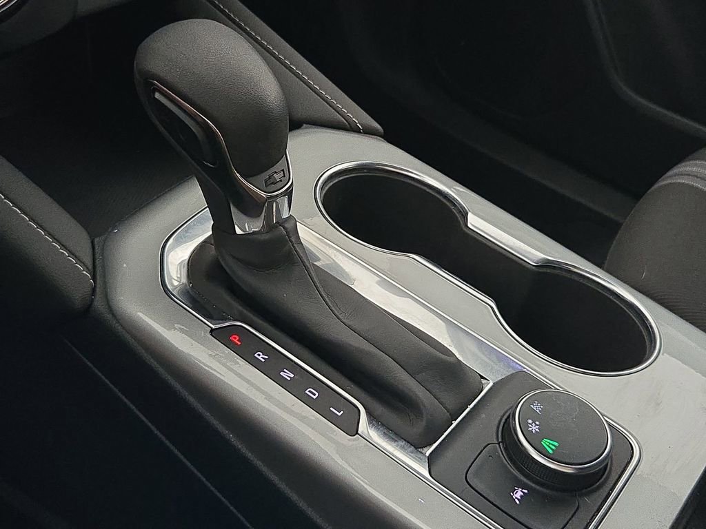 Used 2025 Chevrolet Blazer LT FWD image 21