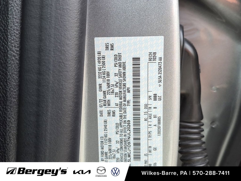 Used 2022 Lincoln Corsair AWD w/ Equipment Group 101A image 36